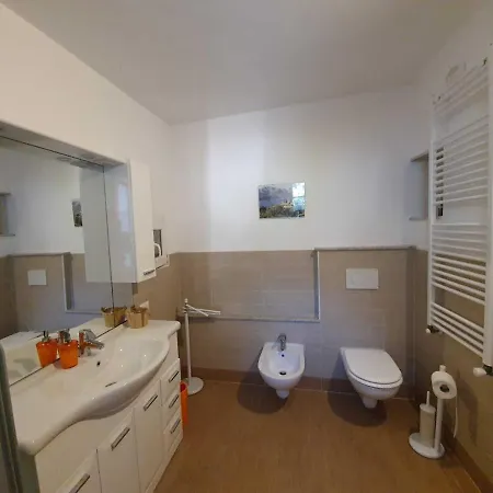 Apartment Pretty In With Lake View *