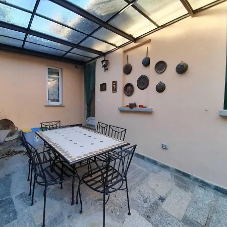 Pretty In With Lake View דירה