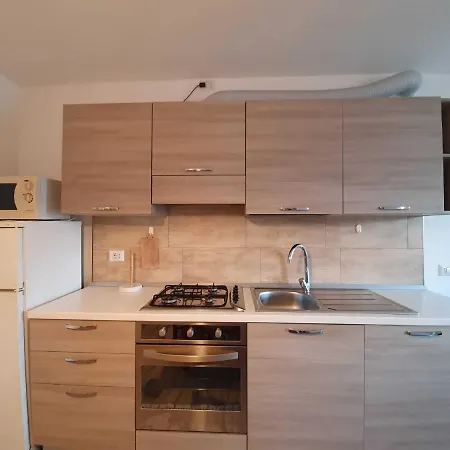Appartement Pretty In With Lake View Dervio